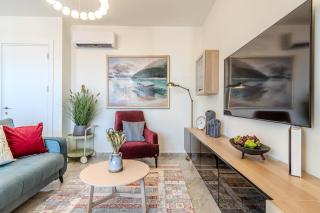 Beach & Pool Family Duplex - 6