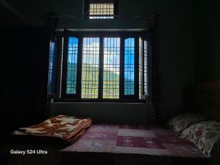 Rooftop Homestay With Mountains View - 7