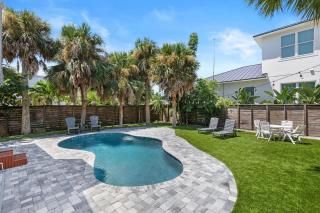 Barefoot Bungalow - 1