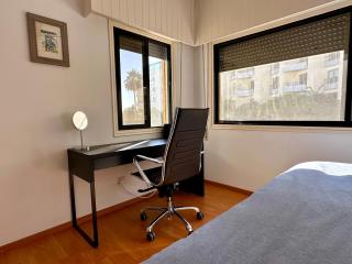 Beachfront apartment with 2 Workspaces, Kids Room & Pool - 1