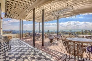 One Rosebank Luxe Retreat - 9