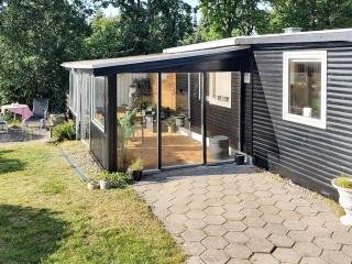 4 person holiday home in Allingåbro-By Traum - 0