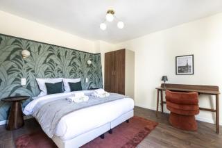 2D Studio Luxembourg Garden Bon Marché Necker - 9