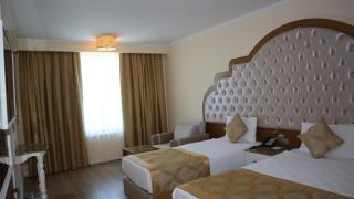 Oz Hotels Side Premium - Side - 2