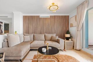 Spanish Hillside Haven - 4