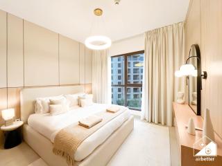 Luxury & Comfort 1B at Al Jadeel 2 Jumeirah Living - 3