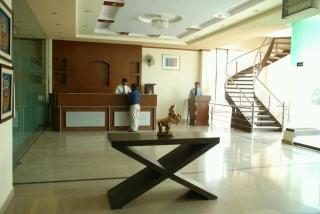 Hotel Airport View - 9