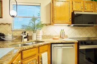 Prime Location - Golf Cart Included- La Casita Azul - 6