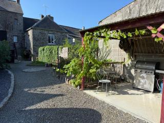 Domaine de la Ville Chérel, maison en pierre - 9