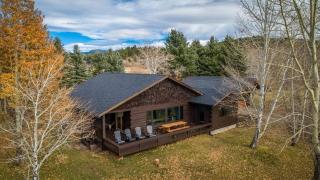 Kelly Canyon Retreat - 0
