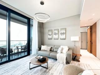 Trophy Stays - Iconic Sea View 1BR at Address Beach Resort, JBR - 4