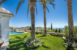 Mountain Paradise with Sea Views in Cmpeta, Spain - 9