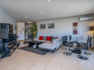Modern apartment with pool, jacuzzi and gym #1984 - 2