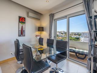 Modern apartment with pool, jacuzzi and gym #1984 - 1