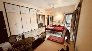 Taj Waves Villa - Pink Barbie Themed Pool View Room - 6