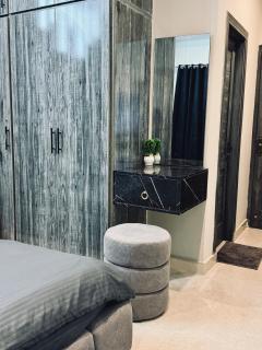 Favilla The Designer 1 Bed Apartment, Self Check In - 7