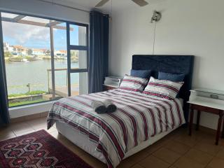 Skoenlapper holiday home - 1