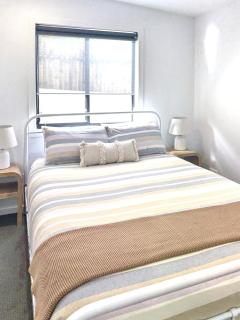 Kahibah Guesthouse - - 6