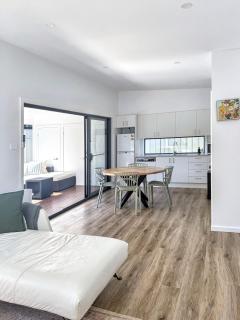 Kahibah Guesthouse - 2