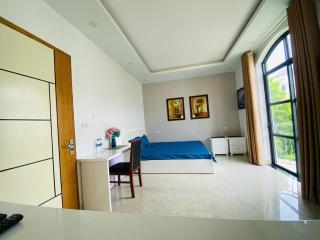 The LuxHomes Apartment Vinhomes Imperia Venice - 1