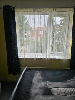 Stretford Single Bright Room - Manchester - 4