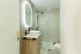 Archeros Deluxe Center by Valcambre - Seville - 6