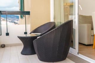 Golden escape in Funchal - 1