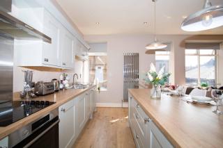 Boutique Central 2 bed In Harrogate - 7