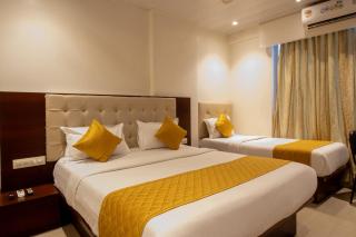 Hotel Malad Inn opposite Malad Railway Station - Bombay - 7