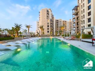 Modern 1BR Jumeirah Living l Pool, Gym & Parking - 6
