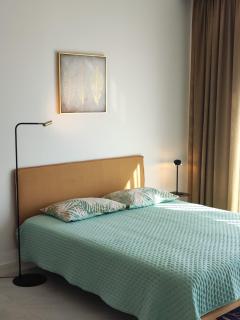 Waterfront Studio Apartment - Marina Village - 2