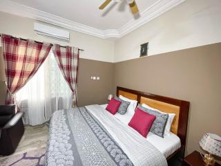 Eden Vale Hotel - 8
