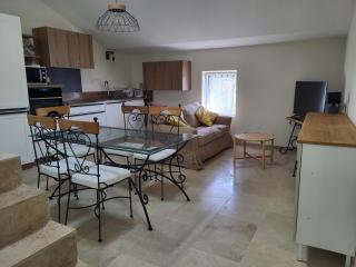 Appartement Emma M Louise - Châteauneuf du Pape - Cosy - 4Pax - Wifi - AC - 5