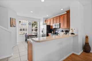 Disney Getaway Townhouse with Private Pool. Book Now VC304 - 2