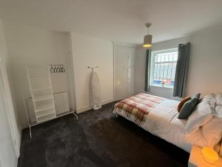 Duke's Retreat - 4 BR Sleeps 8 Ideal 4 Contractors - Consett - 8