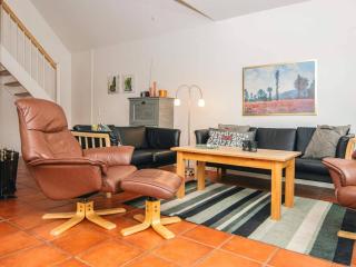 Idyllic Retreat by Waterways - By Traum Ferienwohnungen - 5