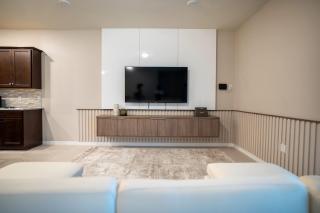 Disney Getaway Luxury Villa with Private Pool Game Room. Book Now WC51 - 2