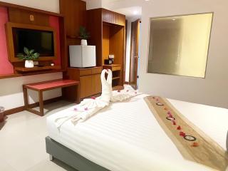 Arisa Hotel Patong Beach - 2