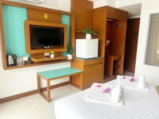 Arisa Hotel Patong Beach - 1