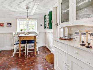 4 person holiday home in Tønder - 2