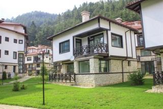 Everwood Hotel & Restaurant - Govedartsi - 3