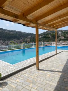 Town View Berat - 8