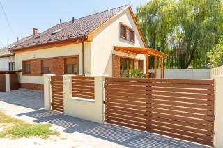 Bolyai Apartments w AC PARKING terrace ev charger - Siófok - 3