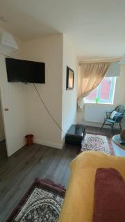 QueensBerry accommodation - 4