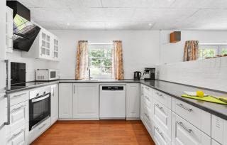 Lovely Home In Ulfborg With Wifi - 2