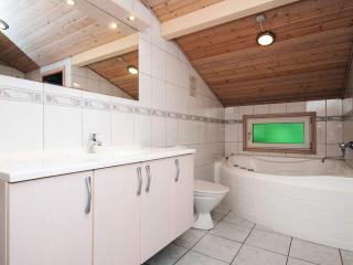 Secluded Retreat by Lyngbo Heath - By Traum Ferienwohnungen - 4