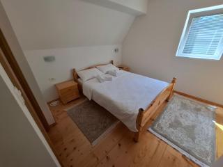 Tvoja kućica za beg 2 - 1