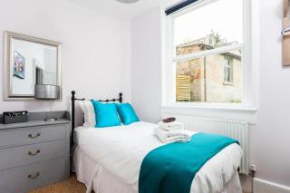 3 Bed in Bath oc-bhr26 - 7