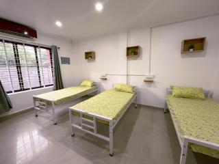 Aavaas Hostel - 3