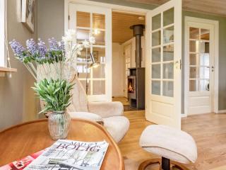 Spacious Retreat with Spa - By Traum Ferienwohnungen - Jerup - 4